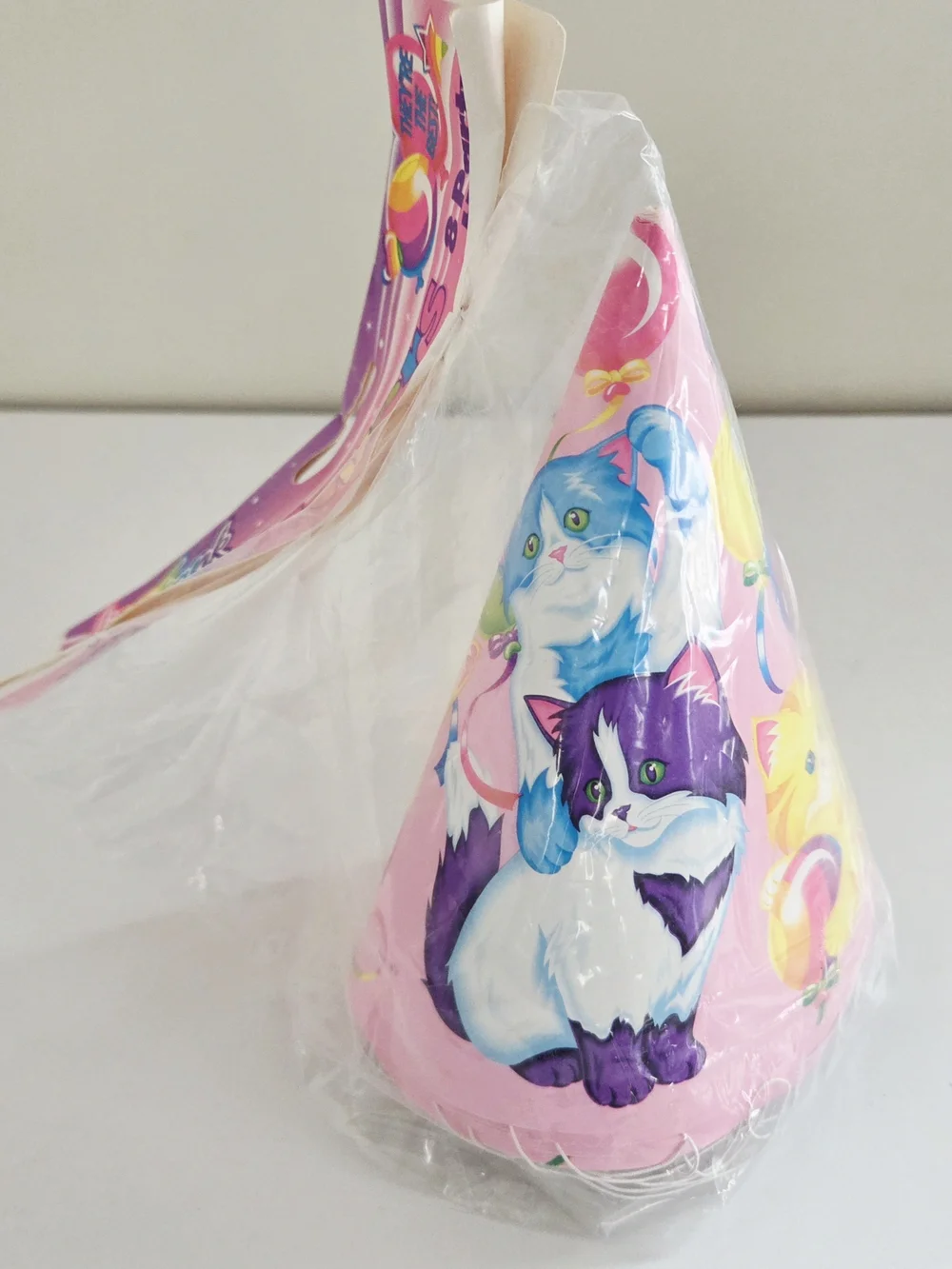 Lisa Frank Pink & Purple Party Favors – Pack of 8